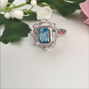 14k, W.G. BLUE TOPAZ & DIAMOND RING